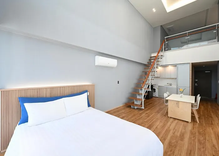 Kolon Seacloud Hotel
