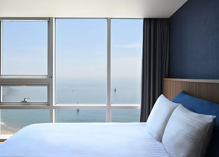 Kolon Seacloud Hotel