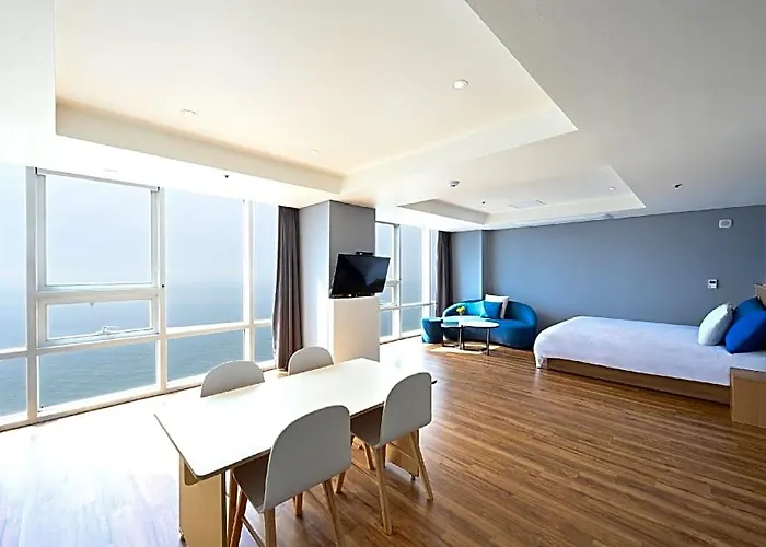 Hotel Kolon Seacloud 4*